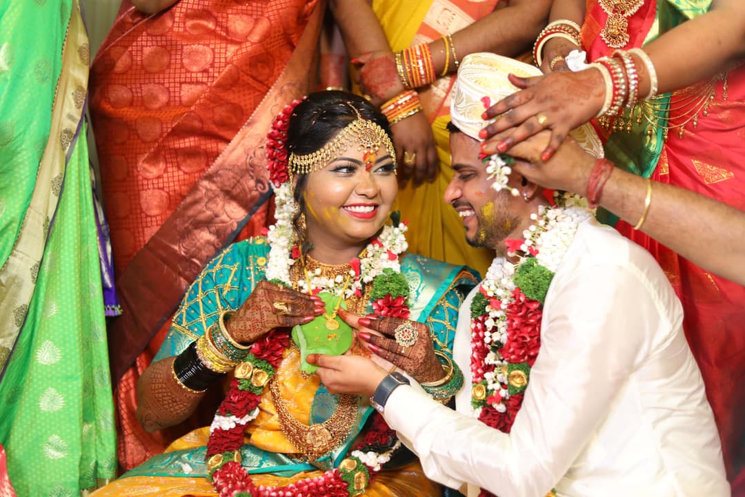 Sarika Weds Manju 25